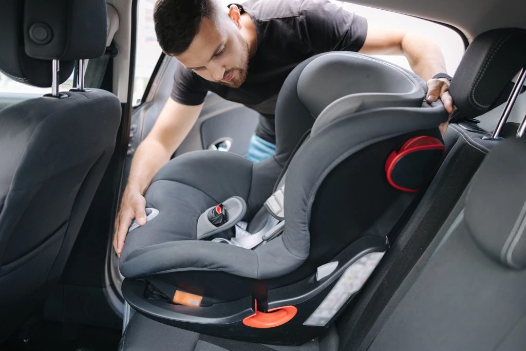 fotelik bez isofix